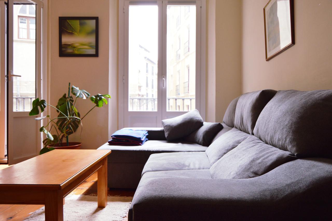 Travelers Rest Apartment Pamplona Bagian luar foto